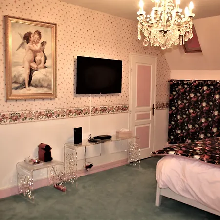 Relais Du Destin Guest house 4*