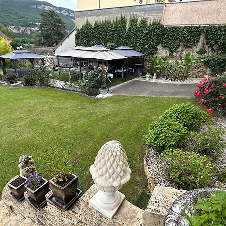 Guest house Relais Du Destin Vertrieu